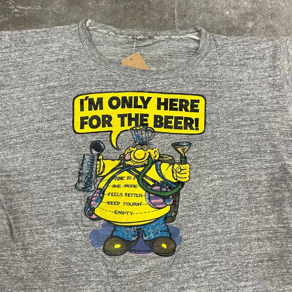 Vintage 1973 Roach Im Only Here For The Beer T-Shirt Medium - Picture 3 of 7